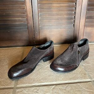 Donald J Pliner Brown Loafers